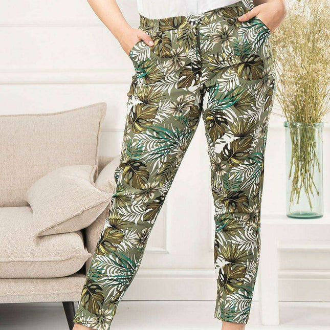 Karko Plus Size Curvy Fit Trousers - Tailored for Your Comfort with Comprehensive Sizing Options