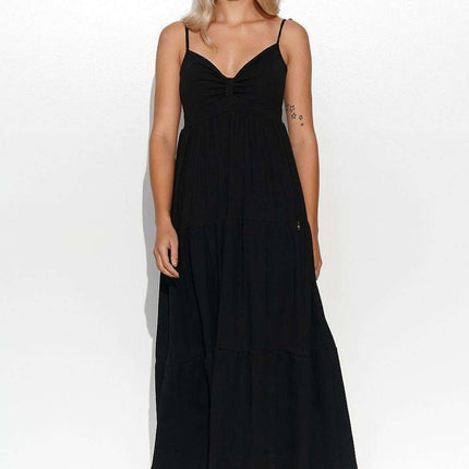 Chic Everyday Cotton-Spandex Dress with Makadamia Essence