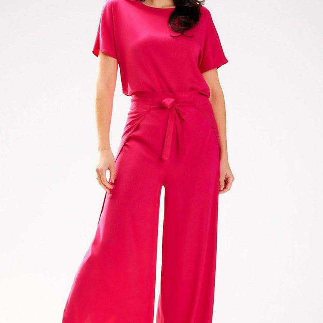 Elegant Women's Trousers with Versatile Sizing Options