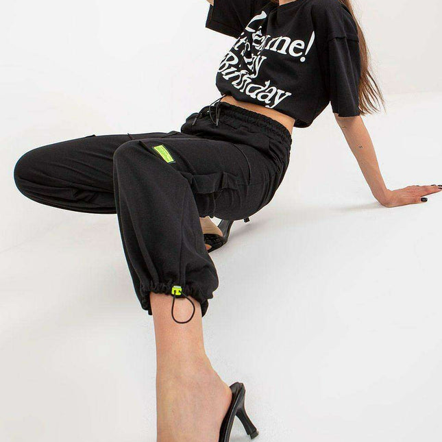 Chic Casual Tracksuit Set with Stylish Blouse