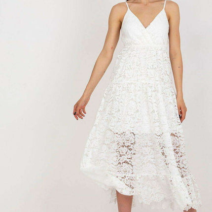 Charming Lace Daydress with Sweetheart Neckline - Embrace Elegance and Style