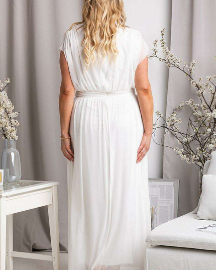 Chic Plus Size Manuela Maxi Dress for Curvy Beauties