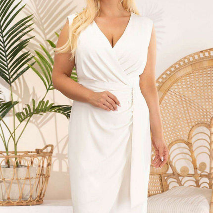 Elegant Curves Plus Size Wrap Dress for Effortless Style