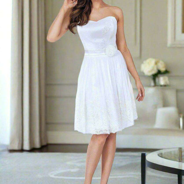 Elegant Heart Neckline Strapless Lace Cocktail Dress