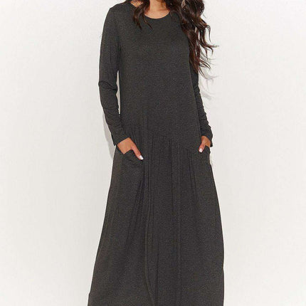 Elegant Viscose Knit Maxi Dress with Modern Touches