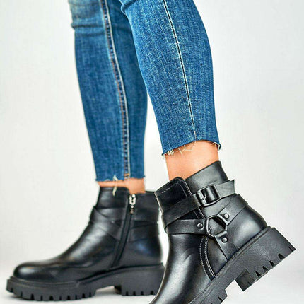 Chic Meraz Fur-Lined Heeled Ankle Boots with Tractor Sole