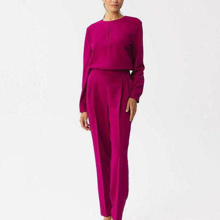 Sophisticated Slit Neck Jumpsuit with Stylish Accents