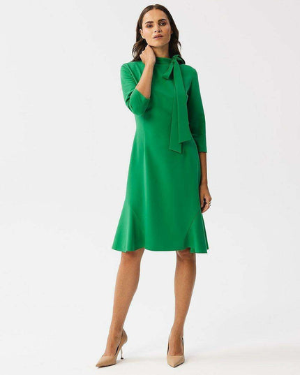 Sophisticated Ruffle-Back Day Dress with Stand-Up Collar