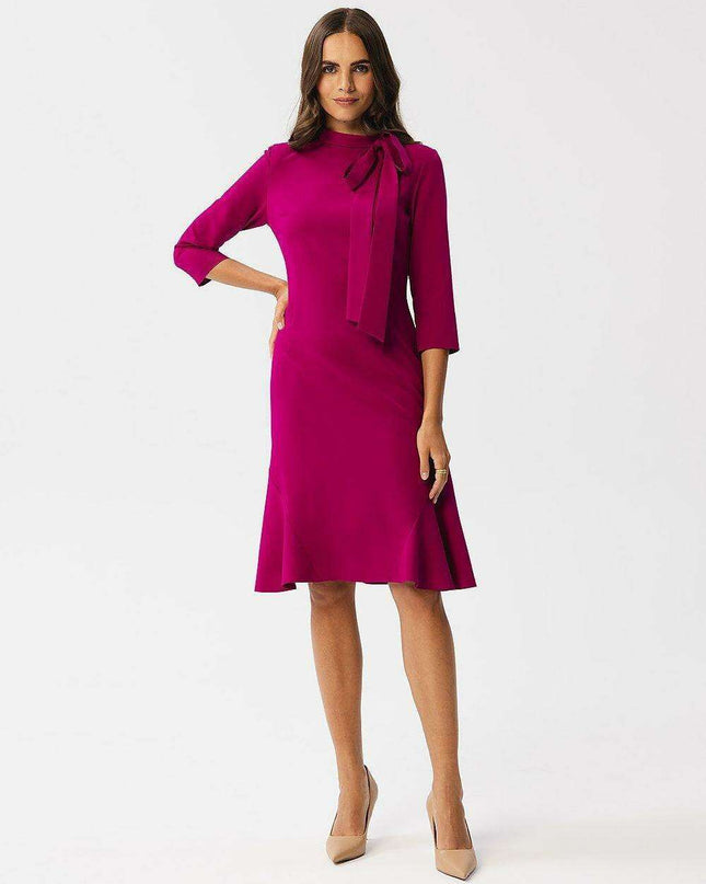 Sophisticated Ruffle-Back Day Dress with Stand-Up Collar