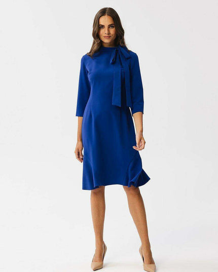 Sophisticated Ruffle-Back Day Dress with Stand-Up Collar