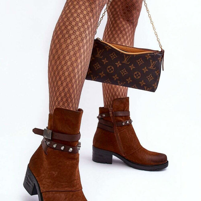 Heel boots model 185640