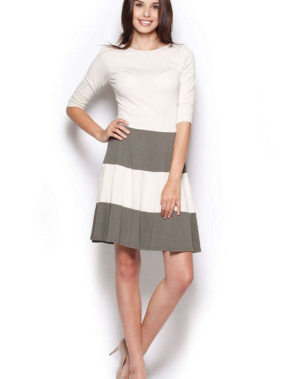 Chic Striped Day Dress - Stylish 3/4 Sleeve Fashion for Every Occasion