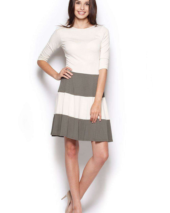 Chic Striped Day Dress - Stylish 3/4 Sleeve Fashion for Every Occasion