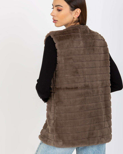 Chic Cream Faux Fur Vest with Elegant Hook Closure and Full Lining - Available in Multiple Sizes