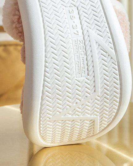 Cozy Elk Design Christmas Slip-On Slippers for Winter Home Comfort