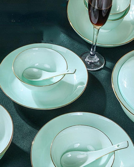 Elegant Ceramic Dining Set: Luxurious Tableware for Memorable Gatherings