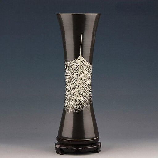 Elegant Ceramic Vase with Angel Feather Water Drop Design for Stylish Home Decor