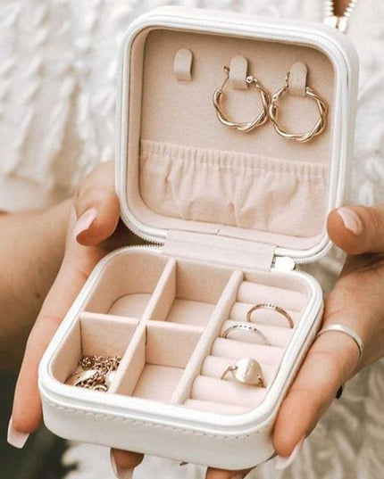 Chic Customizable Jewelry Storage Box: Luxury Meets Practicality