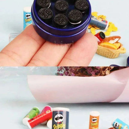 Enchanting Tiny Dollhouse Delights