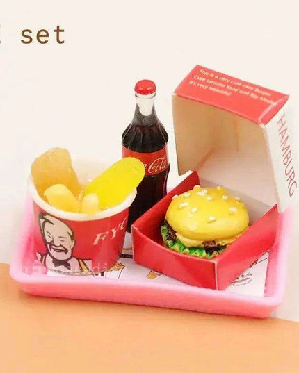 Enchanting Tiny Dollhouse Delights