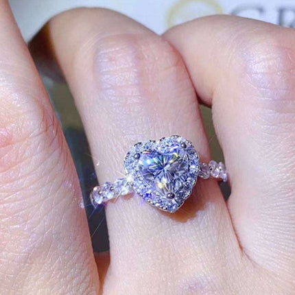 Heart's Desire: Platinum-Plated Moissanite Elegance Ring with Sparkling Zircon Accents