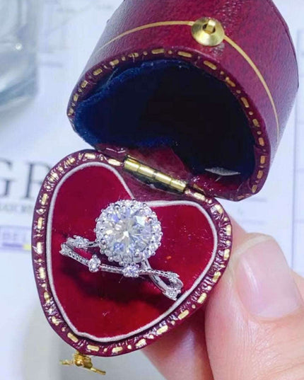 Stunning 1 Carat Lab-Created Diamond and Zircon Adorned Platinum Ring