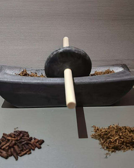 Mini Lapis Lazuli Spice Grinder - Handcrafted Manual Herb & Pepper Crusher for Gourmet Cooking