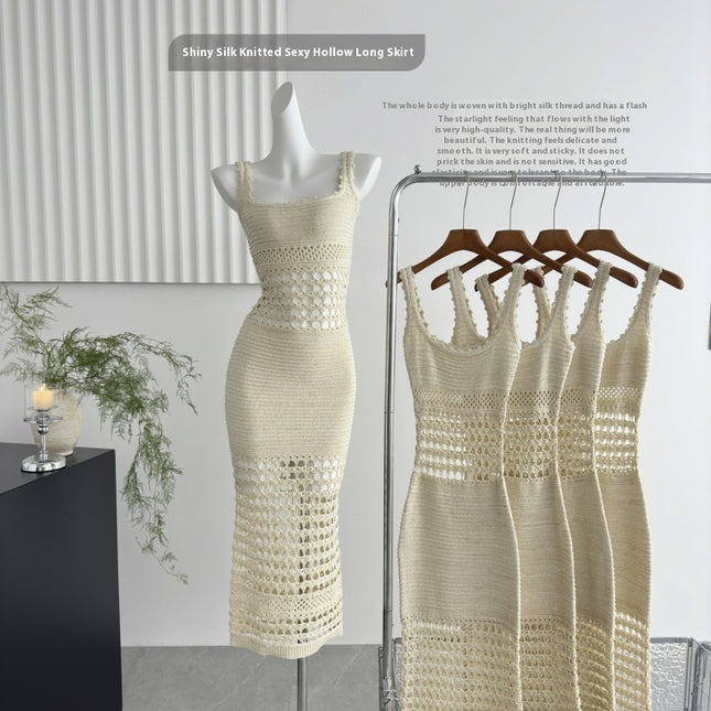Très Elite Kubliiv Beauty Curve Cutout Long Dress with Weave Design