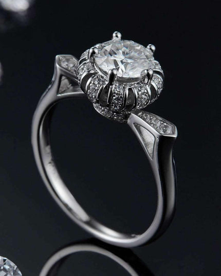 Luxe Elegance 1 Carat Lab-Diamond Sterling Silver Ring - Graceful Collection
