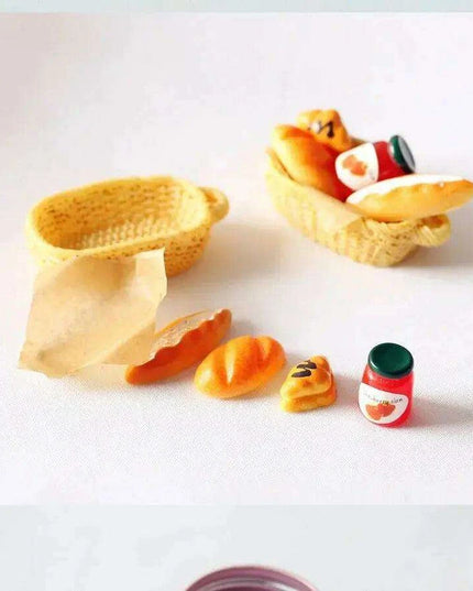 Enchanting Tiny Dollhouse Delights