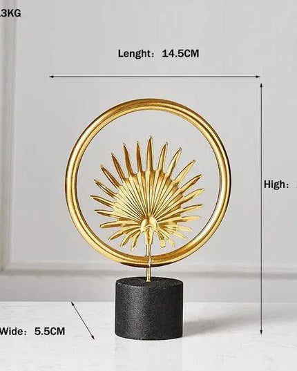 Exquisite Golden Metal Art Decor with Elegant Palm Leaf Pattern