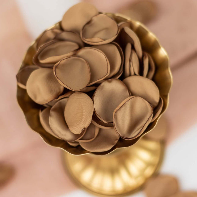 AliKopy 400-Pack Gold Matte Silk Rose Petals - Life-Like Round Confett