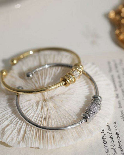 Chic Gothic Elegance: French-Inspired High Sense Cuff Bracelet for Fashion-Forward Women