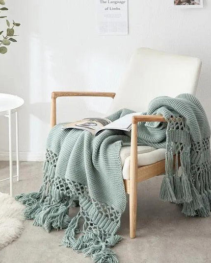 Chic Tassel-Embellished Plush Weighted Knit Throw Blanket - Ultimate Comfort Redefined