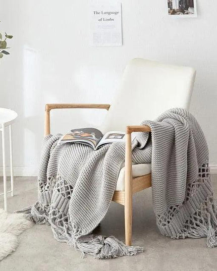 Chic Tassel-Embellished Plush Weighted Knit Throw Blanket - Ultimate Comfort Redefined