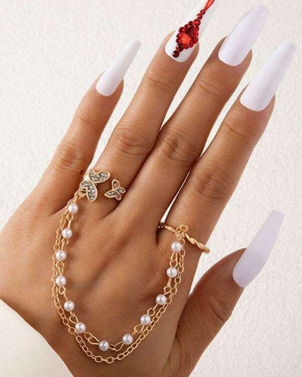 Extravagant Chain Ring - Bold Alloy Fashion Statement Piece