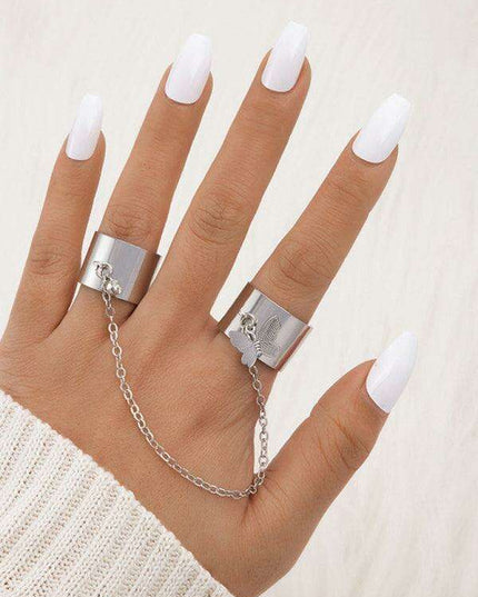Extravagant Chain Ring - Bold Alloy Fashion Statement Piece