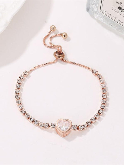 Elegant Rose Gold Heart Bracelet with Sparkling Zircon and Diamond Detail - A Chic and Versatile Addition to Your Jewelry Collection