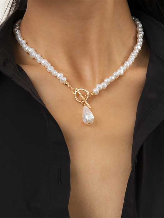 Baroque shaped pearl necklace creative irregular chain clavicle necklace