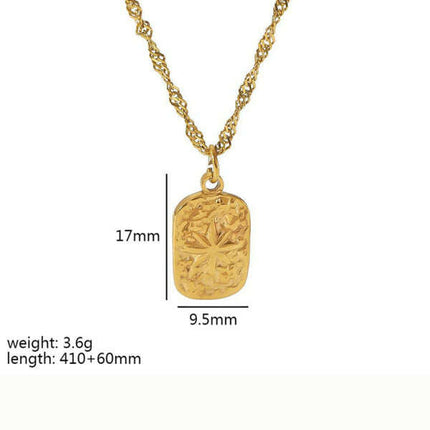 Fashionable and versatile heart-shaped textured pendant necklace