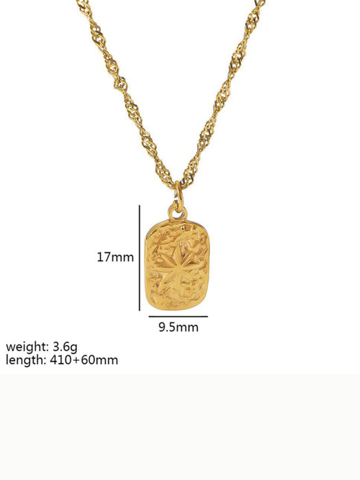 Fashionable and versatile heart-shaped textured pendant necklace