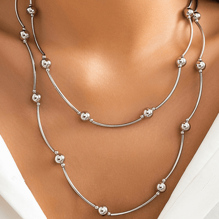 Exaggerated round punk collarbone chain Geometric beads Beaded necklace