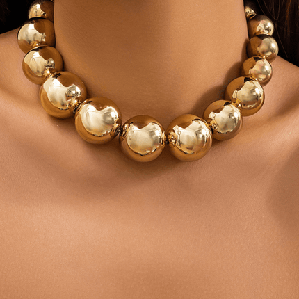 Exaggerated round punk collarbone chain Geometric beads Beaded necklace