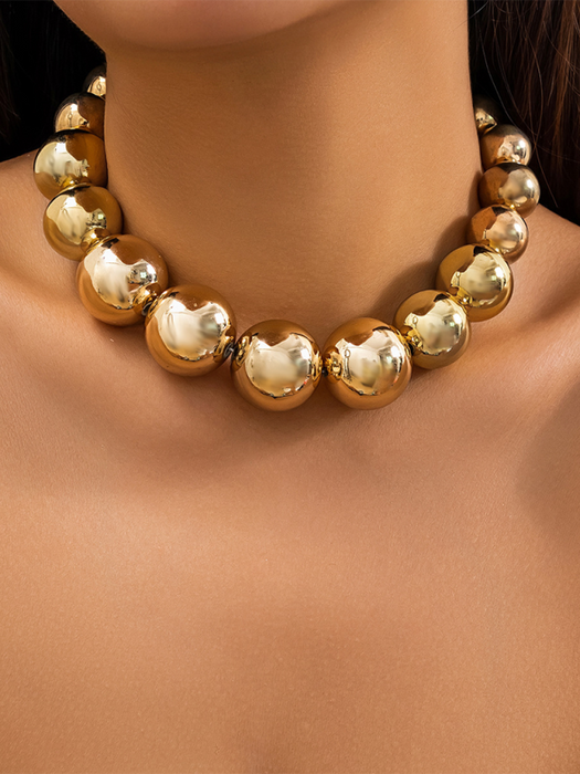 Exaggerated round punk collarbone chain Geometric beads Beaded necklace