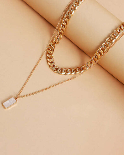 Double-Layer Mother-of-Pearl Pendant Necklace – Modern Rectangular Design