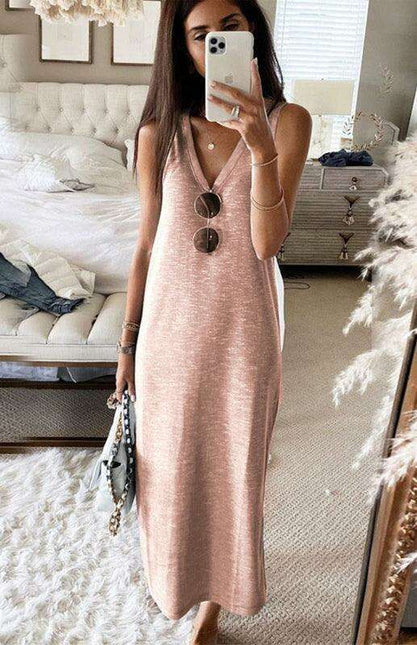 Eco-Conscious Vintage Halter Neck Summer Dress with Elegant Flair