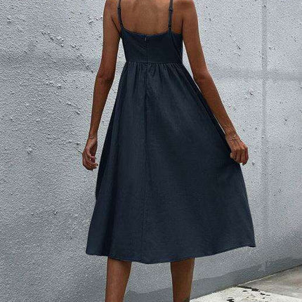 Sleek Sleeveless Hemp Dress with High Waist and Sling Collar