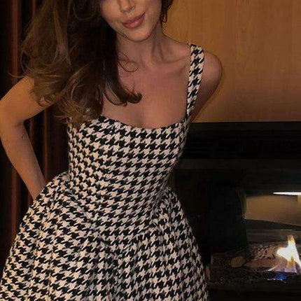 Chic Off-Shoulder Houndstooth Cocktail Dress with Sexy Backless Design