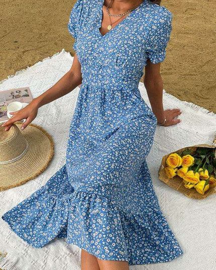 Enchanting Floral Summer Dress for Women in Vibrant Garden Print