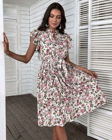 Chic Vintage White Dress: A Summer Must-Have for Trendsetting Women